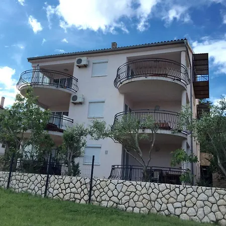 Apartamento Kristina Apartmanhaz