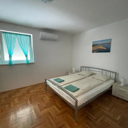 Kristina Apartmanhaz